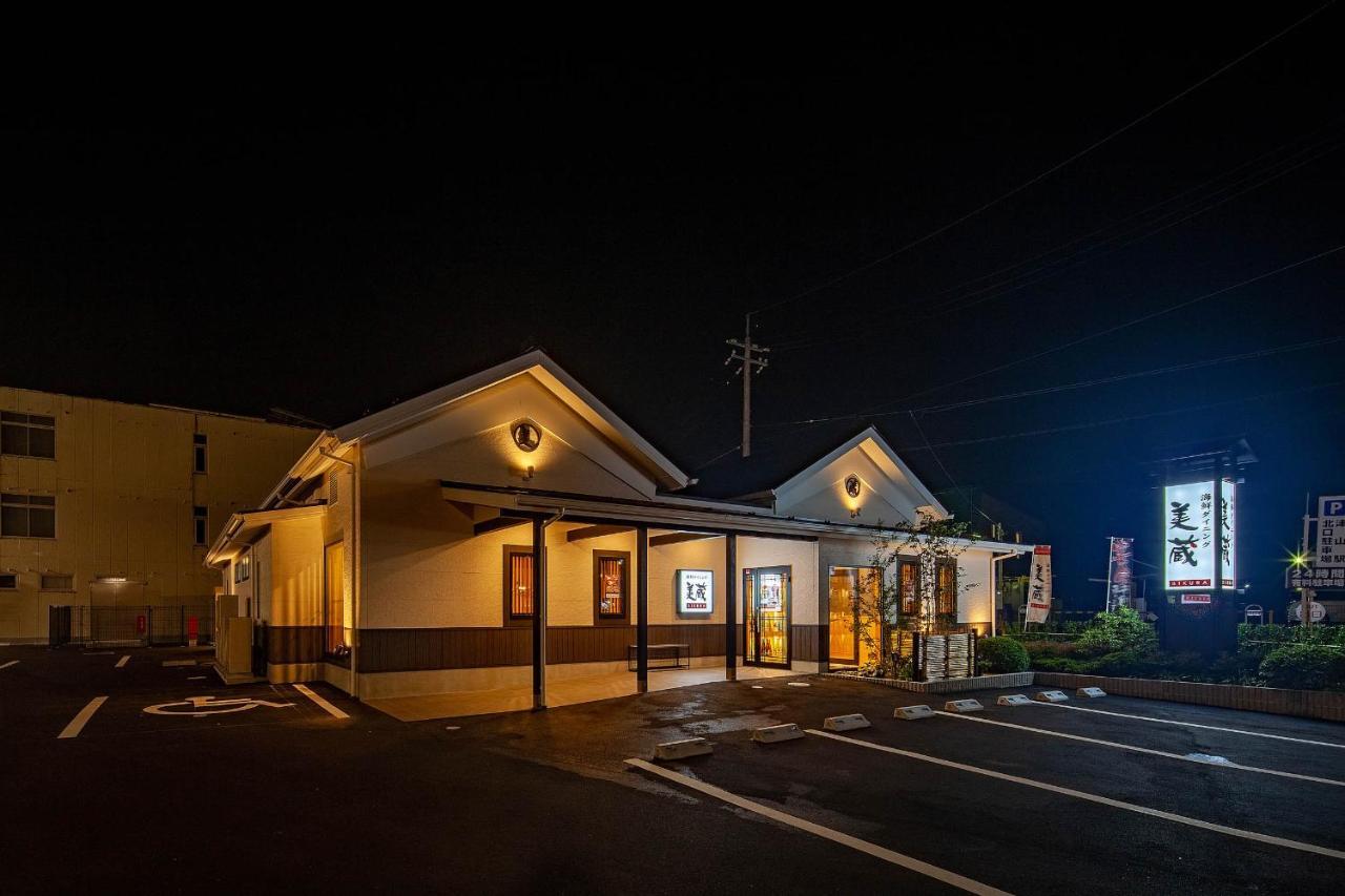 Hotel Route-Inn Tsuyama Ekimae Dış mekan fotoğraf